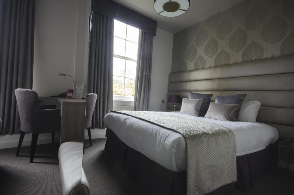 Отель Reserve, By Warner - Heythrop Park